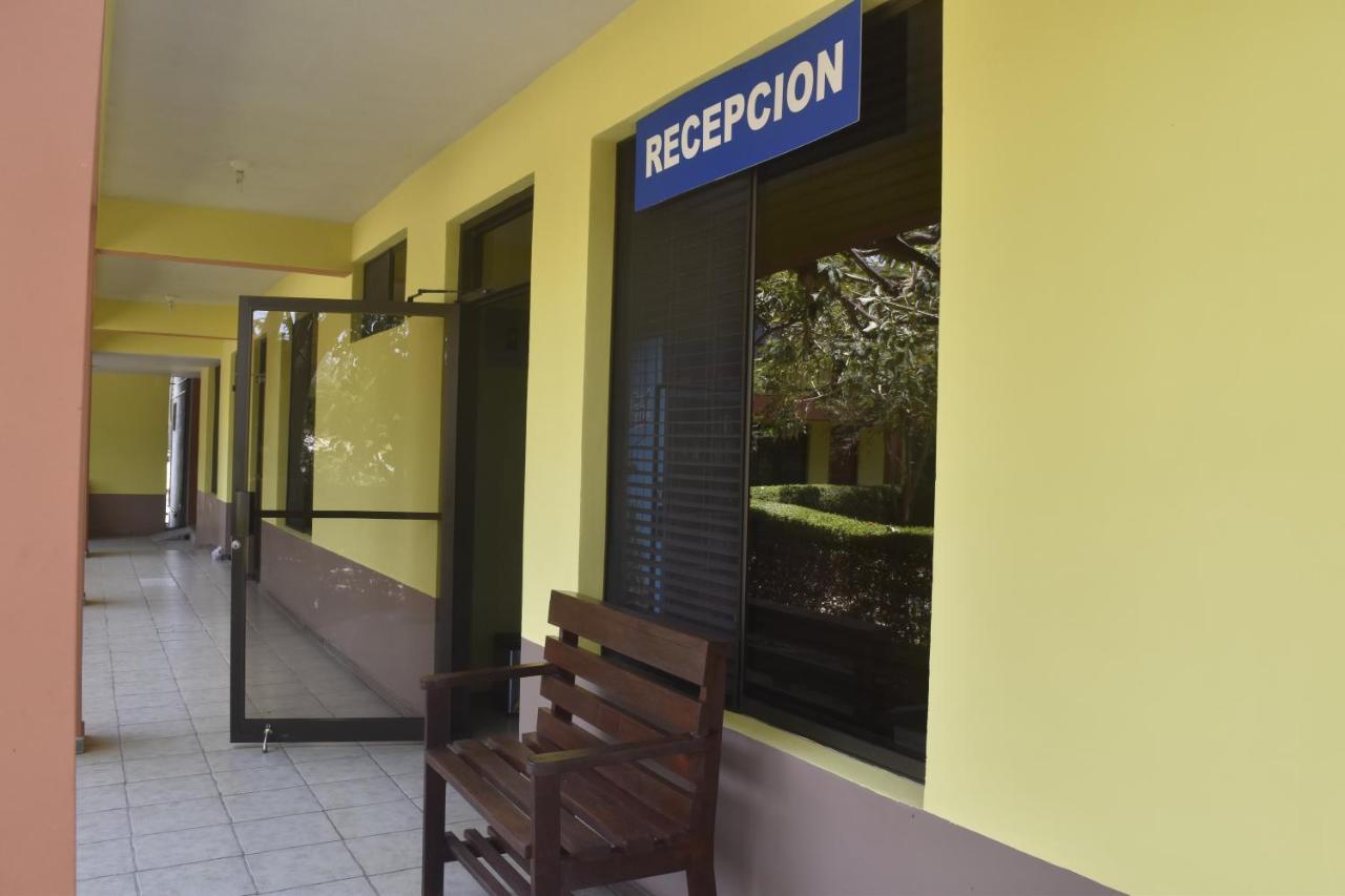 Hotel Santa Ana Liberia Airport Exterior photo